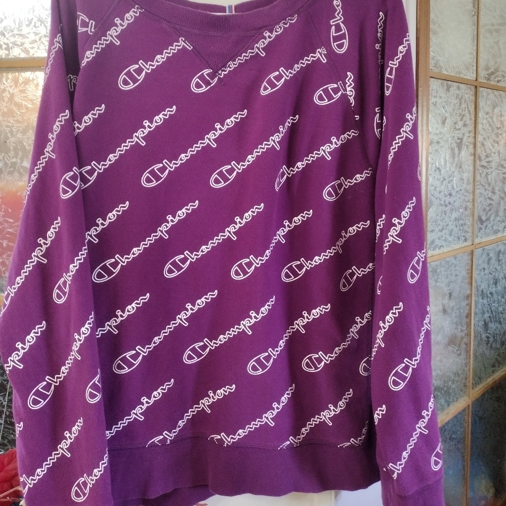Women's Champion purple sweatshirt